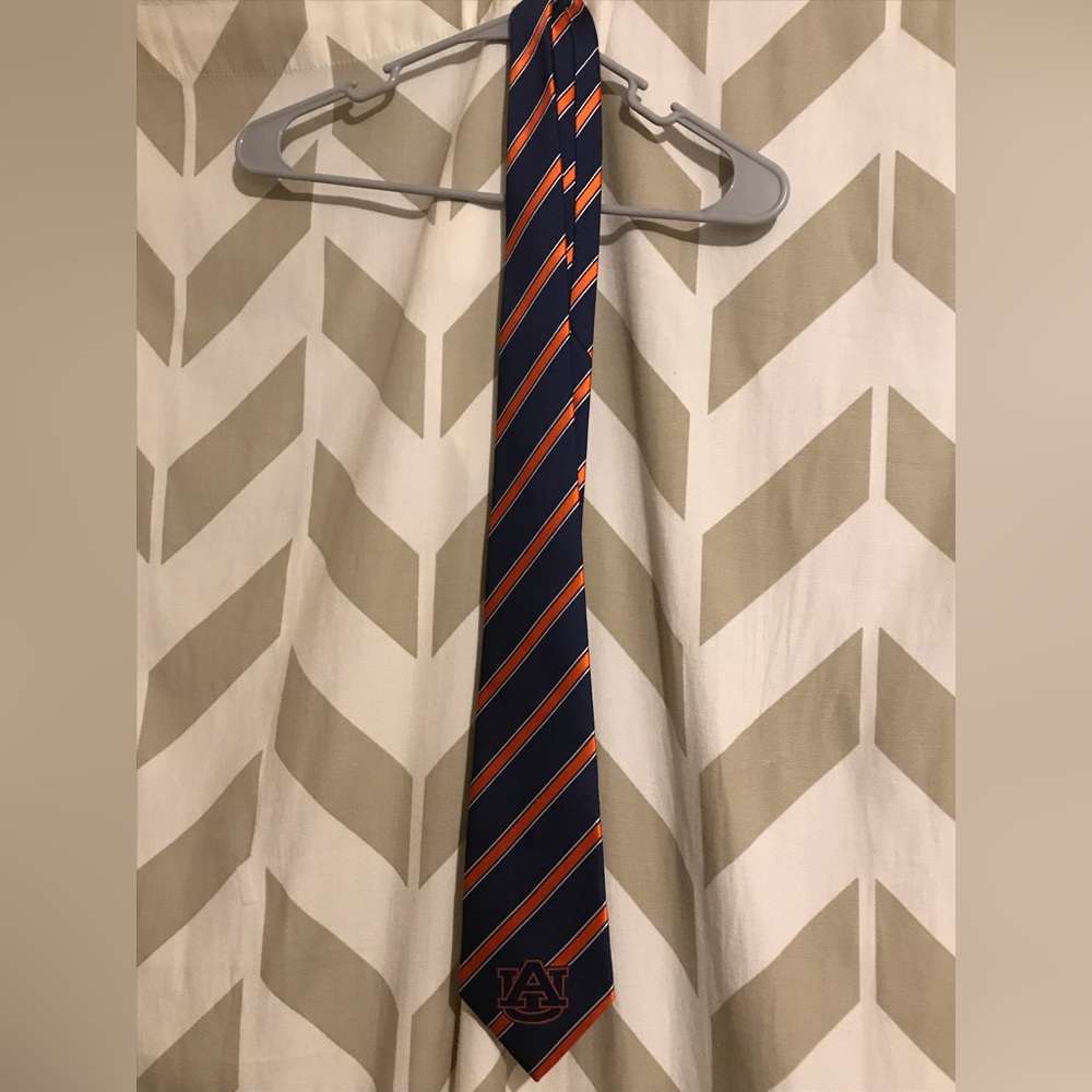 Tie
